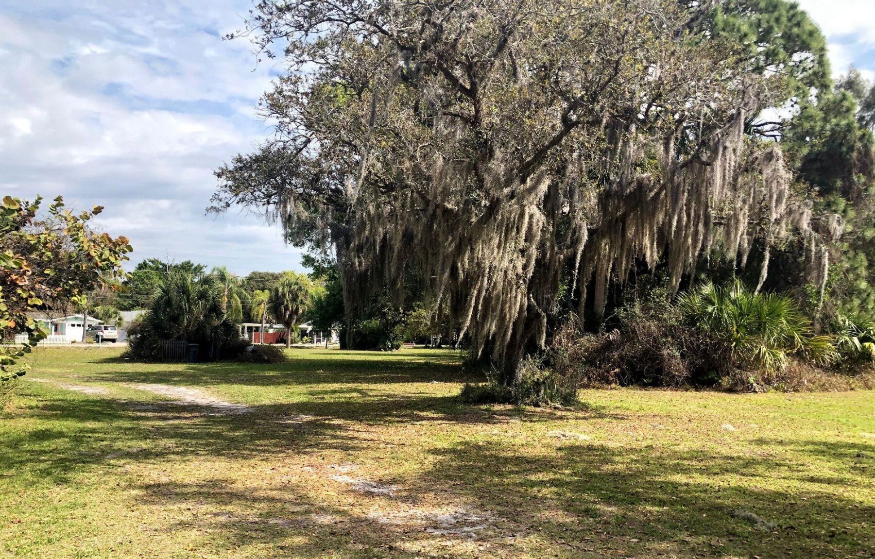 Plan for new Englewood park gets support